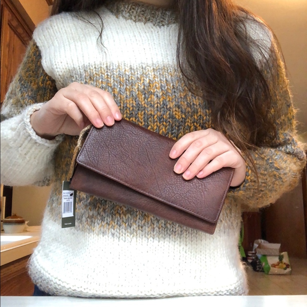 Myra Handbag - Exquisite Leather Wallet